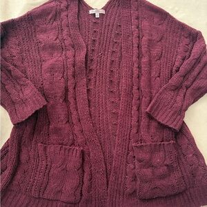 Women's Cable Knit Cardigan Sweater - Burgundy